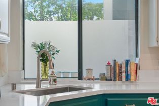 Condominium, 10336 Almayo ave, Westwood, CA 90064 - 14