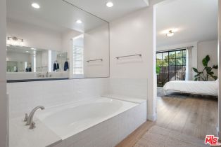 Condominium, 10336 Almayo ave, Westwood, CA 90064 - 20