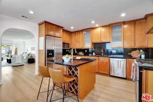 Single Family Residence, 4476 Calhoun ave, Sherman Oaks, CA 91423 - 7