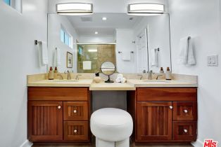 Single Family Residence, 4476 Calhoun ave, Sherman Oaks, CA 91423 - 21