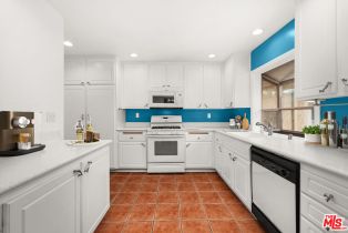 Condominium, 5245 Coldwater Canyon ave, Sherman Oaks, CA 91401 - 8