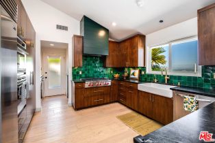 Single Family Residence, 11671 Dona Alicia pl, Studio City, CA 91604 - 10