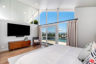 Single Family Residence, 11671 Dona Alicia pl, Studio City, CA 91604 - 15