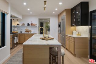 Single Family Residence, 13439 Java dr, Beverly Hills, CA 90210 - 11