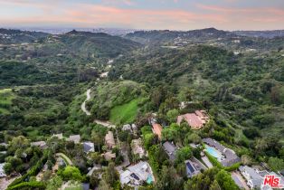 Single Family Residence, 3027 Franklin Canyon dr, Beverly Hills, CA 90210 - 27