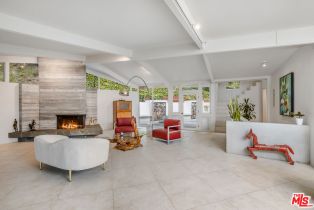 Single Family Residence, 3027 Franklin Canyon dr, Beverly Hills, CA 90210 - 4