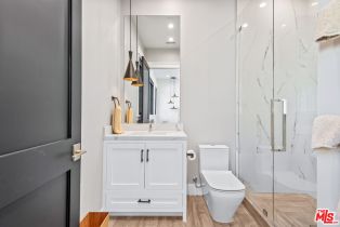 Single Family Residence, 16144 HIGH VALLEY pl, Encino, CA 91436 - 32