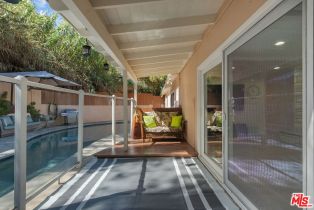 Single Family Residence, 4300 Pampas rd, Woodland Hills, CA 91364 - 28