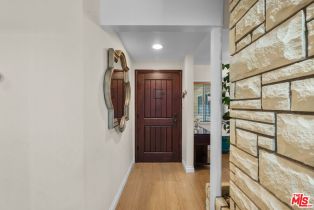 Single Family Residence, 4300 Pampas rd, Woodland Hills, CA 91364 - 3