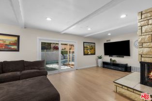 Single Family Residence, 4300 Pampas rd, Woodland Hills, CA 91364 - 9