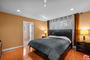 Single Family Residence, 4300 Pampas rd, Woodland Hills, CA 91364 - 22