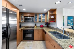 Condominium, 13700 Marina Pointe dr, Marina Del Rey, CA 90292 - 4