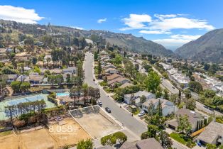 , 17239 Avenida De La Herradura, Pacific Palisades, CA 90272 - 2