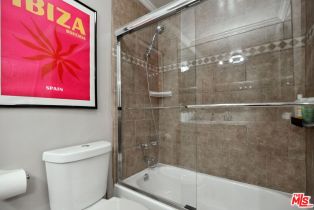 Condominium, 625 Flores st, West Hollywood , CA 90048 - 14