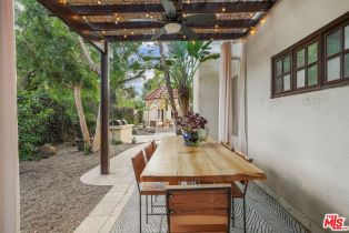 Single Family Residence, 17230 Silver ln, Encino, CA 91316 - 36