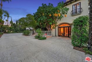 Single Family Residence, 17230 Silver ln, Encino, CA 91316 - 37