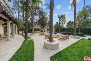 Single Family Residence, 17230 Silver ln, Encino, CA 91316 - 30