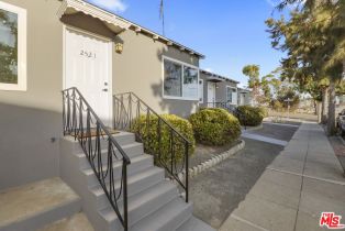Residential Lease, 2521 10th St, Santa Monica, CA  Santa Monica, CA 90405