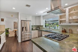 Single Family Residence, 12834 Landale st, Studio City, CA 91604 - 14