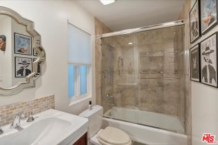 Single Family Residence, 12834 Landale st, Studio City, CA 91604 - 25