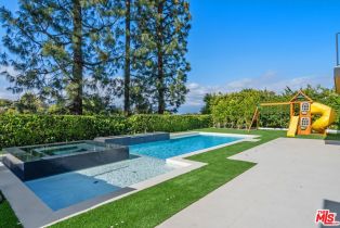Single Family Residence, 16015 Valley Wood rd, Sherman Oaks, CA 91403 - 37