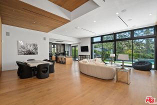 Single Family Residence, 16015 Valley Wood rd, Sherman Oaks, CA 91403 - 6