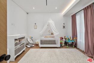 Single Family Residence, 16015 Valley Wood rd, Sherman Oaks, CA 91403 - 27