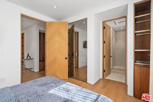 Single Family Residence, 16015 Valley Wood rd, Sherman Oaks, CA 91403 - 22