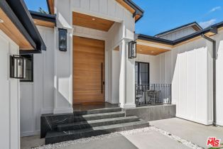 Single Family Residence, 16015 Valley Wood rd, Sherman Oaks, CA 91403 - 4