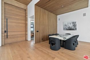 Single Family Residence, 16015 Valley Wood rd, Sherman Oaks, CA 91403 - 9