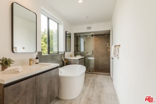 Single Family Residence, 11627 Colfax Meadow ln, Studio City, CA 91604 - 29