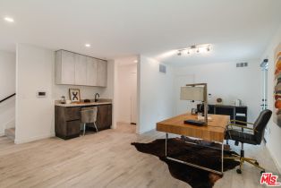 Single Family Residence, 11627 Colfax Meadow ln, Studio City, CA 91604 - 4