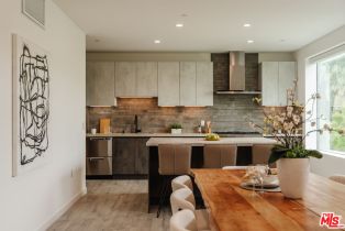 Single Family Residence, 11627 Colfax Meadow ln, Studio City, CA 91604 - 2