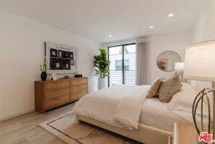 Single Family Residence, 11627 Colfax Meadow ln, Studio City, CA 91604 - 31