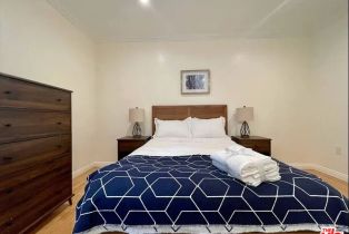 Condominium, 1134 Chelsea ave, Santa Monica, CA 90403 - 12