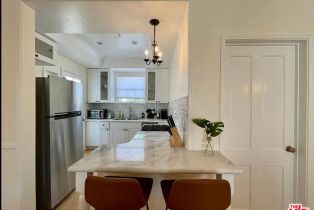 , 423 Ocean ave, Santa Monica, CA 90402 - 7