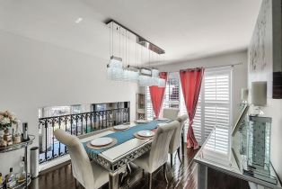 Single Family Residence, 22736 Cavalier st, Woodland Hills, CA 91364 - 5