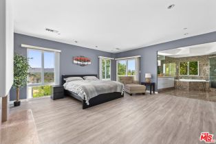 Single Family Residence, 22449 Cass ave, Woodland Hills, CA 91364 - 11