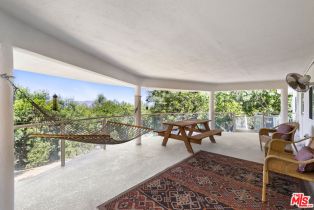 Single Family Residence, 22449 Cass ave, Woodland Hills, CA 91364 - 22