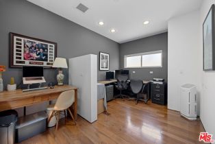 Single Family Residence, 4255 Saint Clair ave, Studio City, CA 91604 - 38