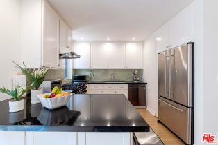 Condominium, 933 17th st, Santa Monica, CA 90403 - 9