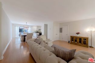 Condominium, 933 17th st, Santa Monica, CA 90403 - 4