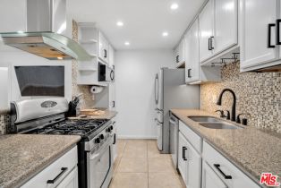 Condominium, 1414 Fairfax ave, West Hollywood , CA 90046 - 9