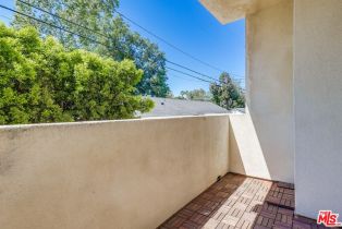 Condominium, 14806 Burbank blvd, Sherman Oaks, CA 91411 - 14