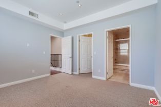 Condominium, 14806 Burbank blvd, Sherman Oaks, CA 91411 - 19