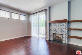 Condominium, 14806 Burbank blvd, Sherman Oaks, CA 91411 - 9