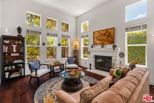 Single Family Residence, 2321 Sunny Point st, Thousand Oaks, CA 91362 - 3