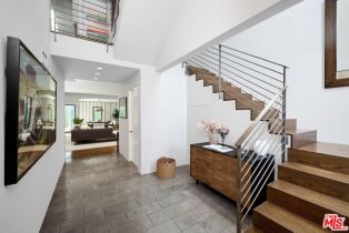Single Family Residence, 2329 Clement ave, Venice, CA 90291 - 4
