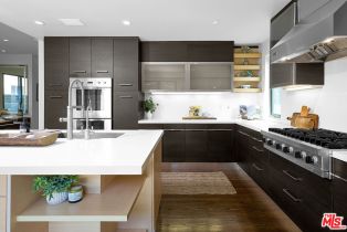 Single Family Residence, 2329 Clement ave, Venice, CA 90291 - 9