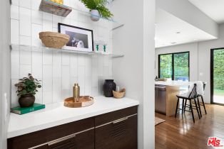 Single Family Residence, 2329 Clement ave, Venice, CA 90291 - 5